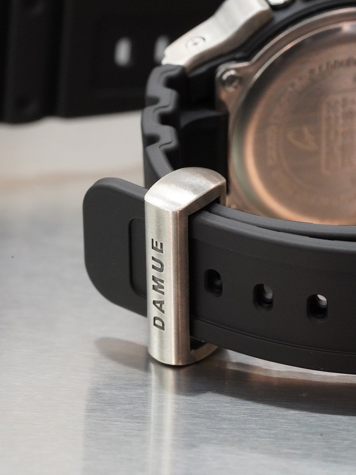 SH-01 Fog Silver